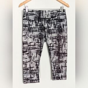 Velocity Women's (Medium) Athletic/Activewear/Athleisure Capris Leggings